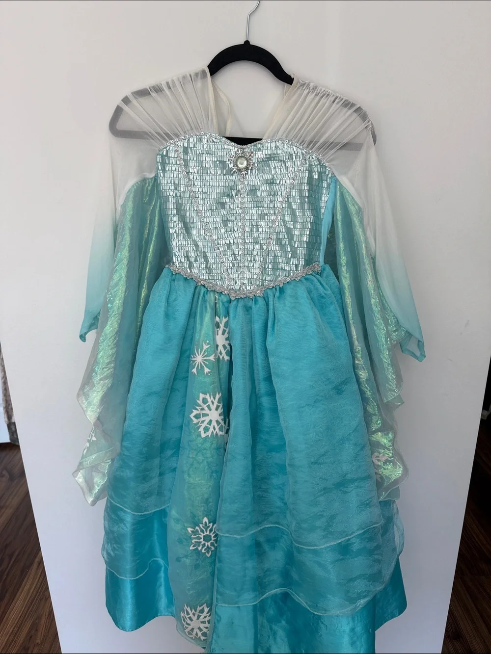 Disney Turquoise Snowflake Princess Costume with Iridescent Cape. Princess Elsa.